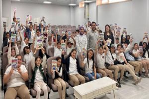 Silivri Toki Dede Korkut İlkokulu'nda geleceğin yazarları, Yazar Süleyman Ezber ile buluştu