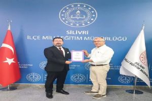link Silivri Hasan Özvarnalı İlkokulu’na e-Twinning School etiketi