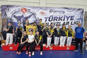 Silivri Karate Kulübü’nden madalya yağmuru