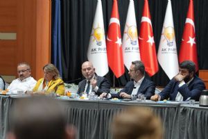 link Silivri AK Parti temsilcileri, Siyasi Ve Hukuki İşler toplantısına katıldı