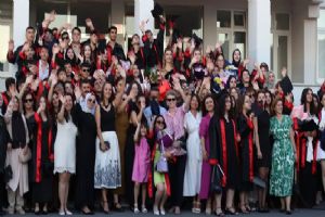 Silivri Şerife Baldöktü Lisesi’nde mezuniyet gururu