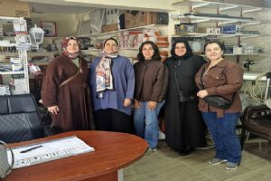 link Silivri AK Partili Kadınlar sahada vatandaşlarla buluşuyor