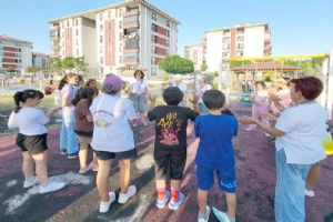 'Dijitale Mola, Ekrana Ara' Projesiyle çocuklar sokak oyunlarında buluştu