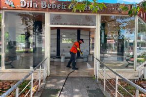 Silivri’de cadde ve sokaklarda temizlik çalışması