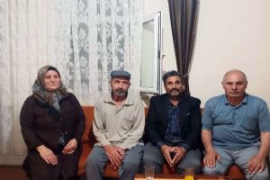 link Silivri AK Parti’den hane ziyaretleri