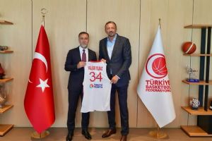 Volkan Yılmaz’dan Hidayet Türkoğlu’na ziyaret ve kongre daveti