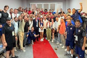 Silivrispor lige güçlü tribün desteğiyle başladı