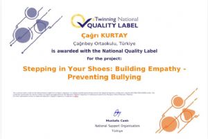 link Silivri Çağrıbey Ortaokulu’na iki eTwinning Kalite Etiketi