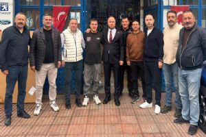Silivri MHP İlçe Başkanı Zafer Yalçın, Sanayi Sitesi esnafıyla buluştu