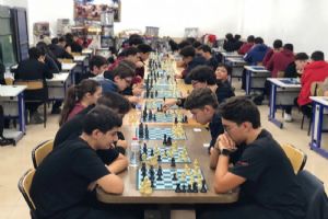 link Silivri Atatürk Anadolu Lisesi’nde 70 öğrenci satrançta yarıştı