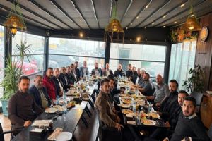 link Silivri MHP Yönetimi oto galerici esnafıyla buluştu