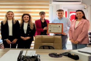 Silivri İSMMMO’dan meslektaşlarına Büro Tescil Belgesi