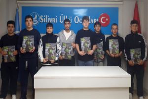 link Silivri Ülkü Ocakları’ndan gençlere Kutadgu Bilig Dergisi