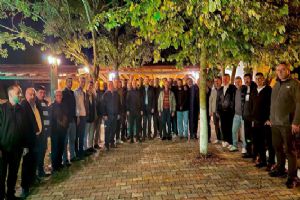 Silivri MHP’de Mahalle Başkanlarıyla istişare buluşması Silivri MHP’de Mahalle Başkanlarıyla istişare buluşması
