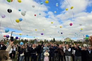 Silivri'de umut balonları Çınar Kaya için gökyüzüne yükseldi
