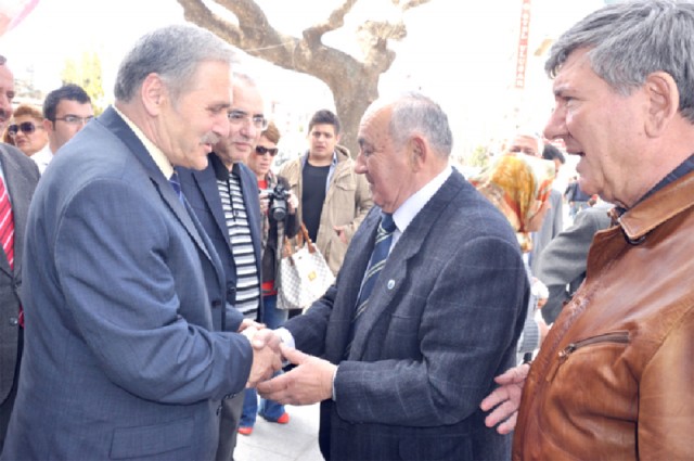 Çelebi ve Aslanoğlu’ndan esnaf ziyaretleri