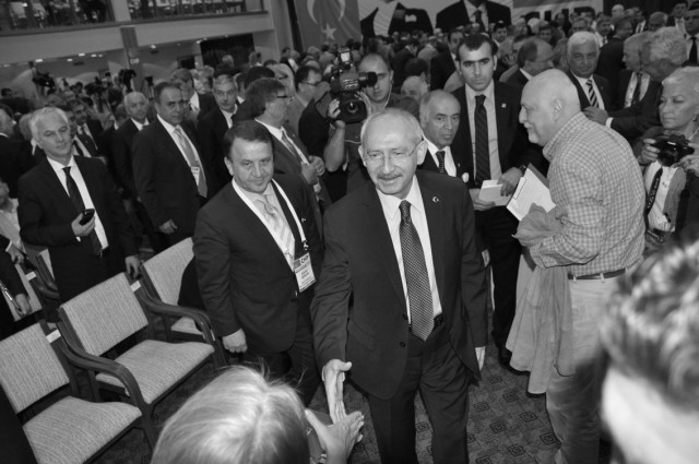 “Belediyeler demokrasinin beşikleridir”