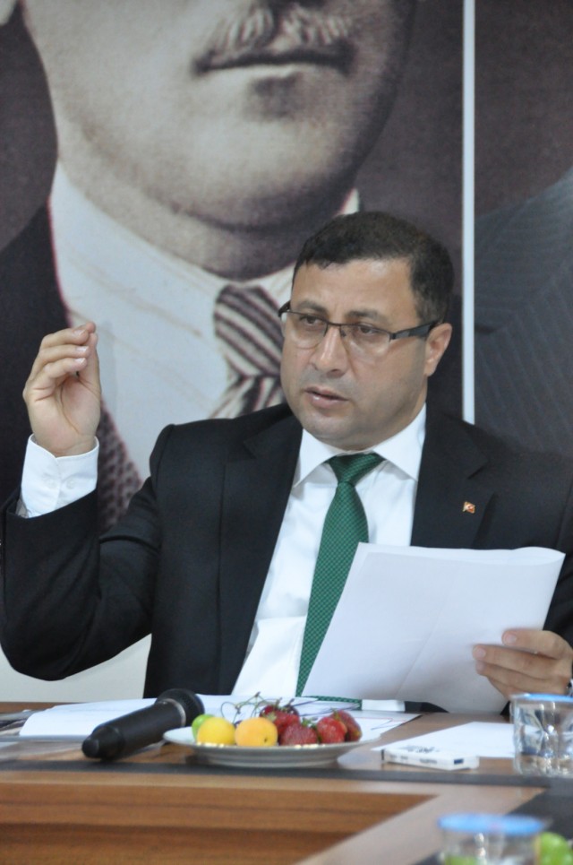 “Belediyeyi bağırta bağırta alacağız”