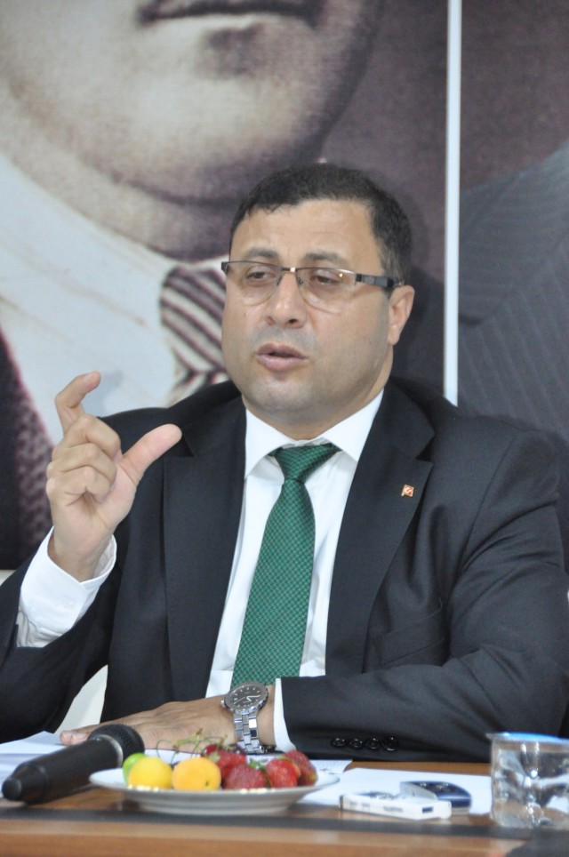 Karakaş: Işıklar, Silivri’yi uyutuyor