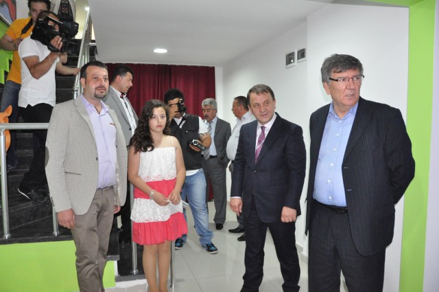 Stüdyo Sener açıldı