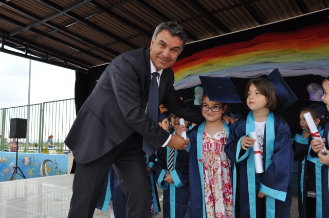Üstünel Anaokulu’nda mezuniyet coşkusu