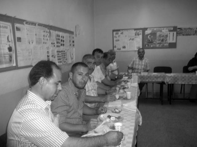 Değirmenköy’de 4+4+4 toplantısı