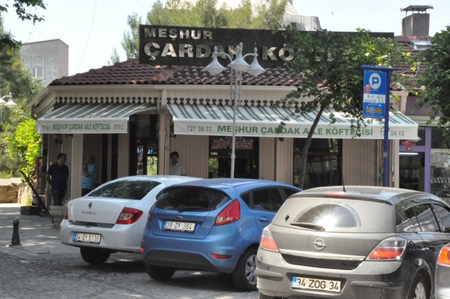 Çardak Köftecisi’nden işgaliye talebi