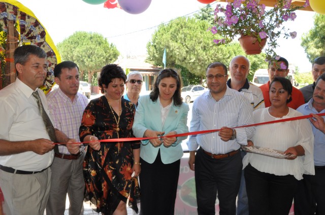 Köşem Cafe’ye vekilli açılış