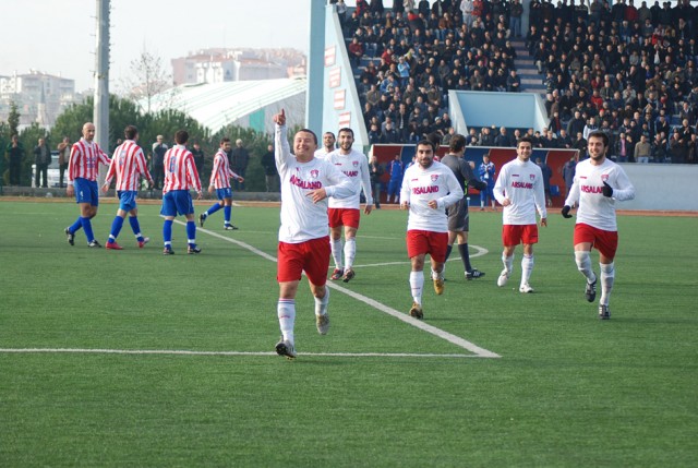 Oğuz yuvaya döndü