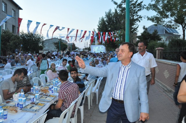 Işıklar: Çalışma azmini sizden alıyoruz