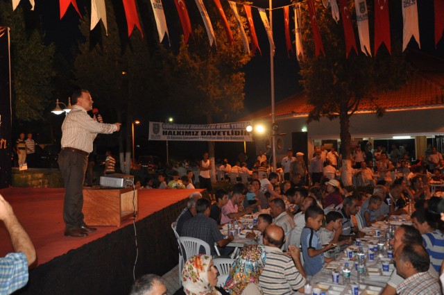 Işıklar: Zorlukları dayanışmayla aşacağız