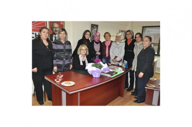 Mimarsinan İ. Okul Aile Birliği’nden CHP’ye ziyaret