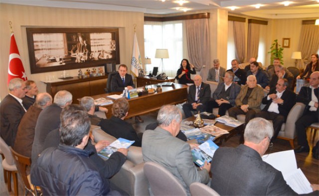 Başkan Işıklar, muhtarlarla bir araya geldi