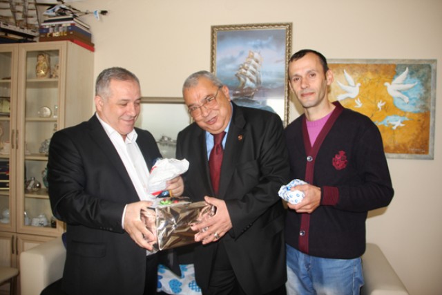 Vanioğlu’dan Hürhaber’e kutlama