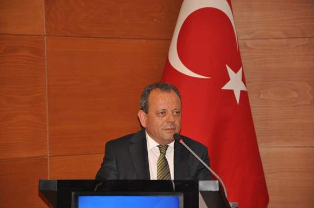 “Karakaş özür dile”