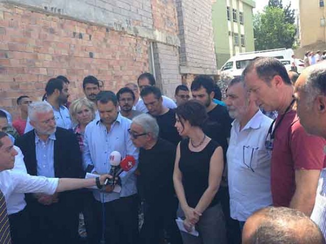 Aleviler’den Reyhanlı’ya destek