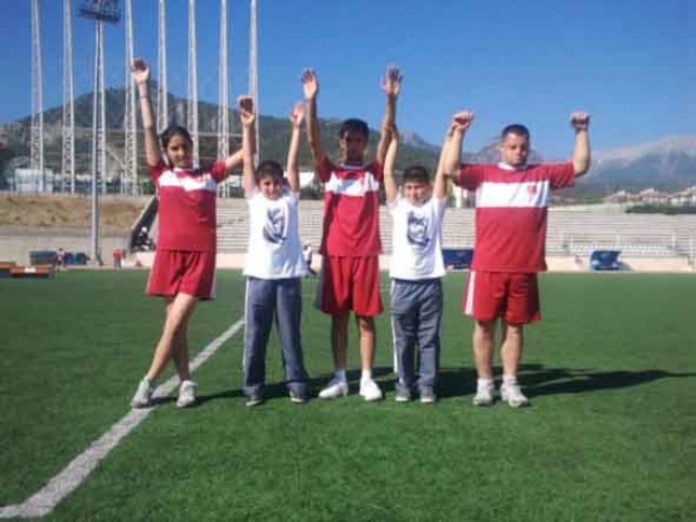 Lions Takımı başarıya doymuyor