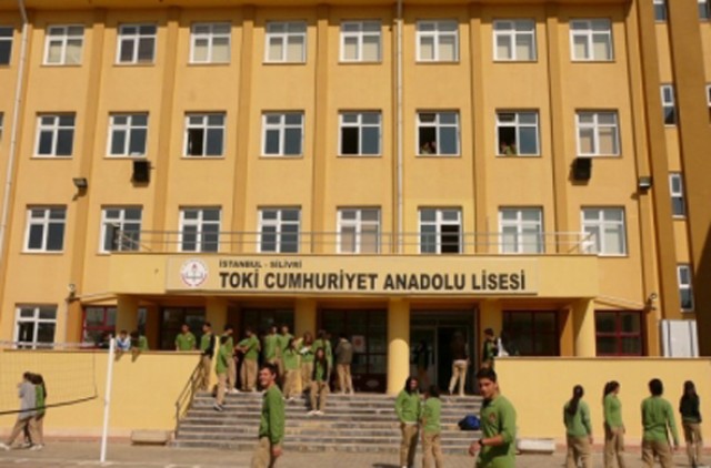 “Okulumu Seçiyorum” projesi 2. yılında