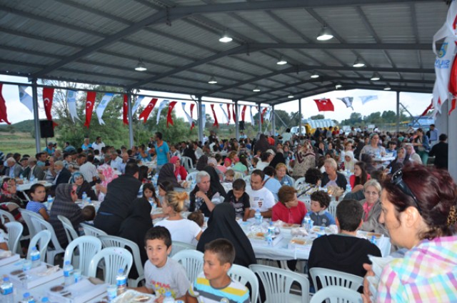 Işıklar: Meydanları gönül beraberliğiyle dolduracağız