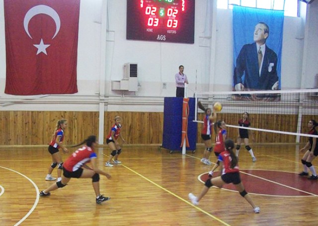 Silivrispor’un Yıldızları parlıyor 3-2