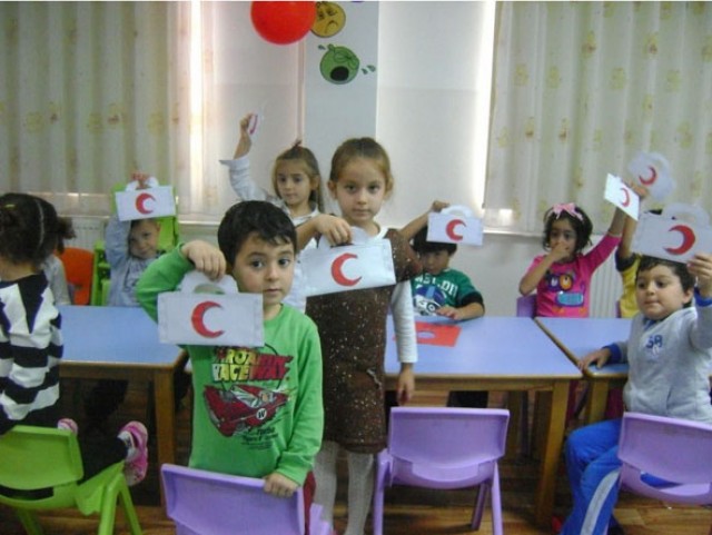 Papatyalar’dan yardım kampanyası
