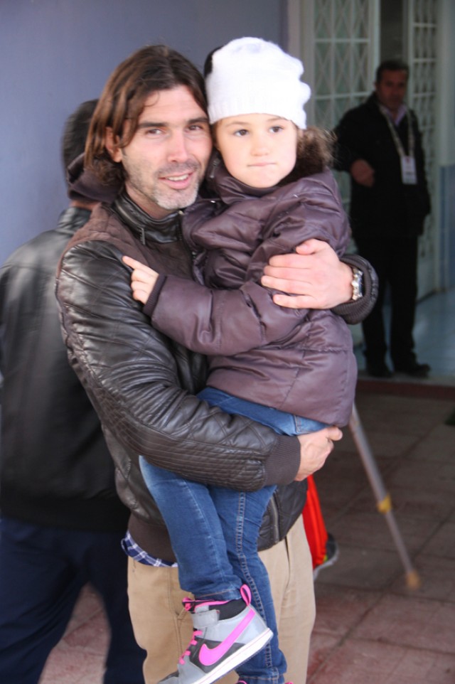 İlk tebrik minik Kurt’tan