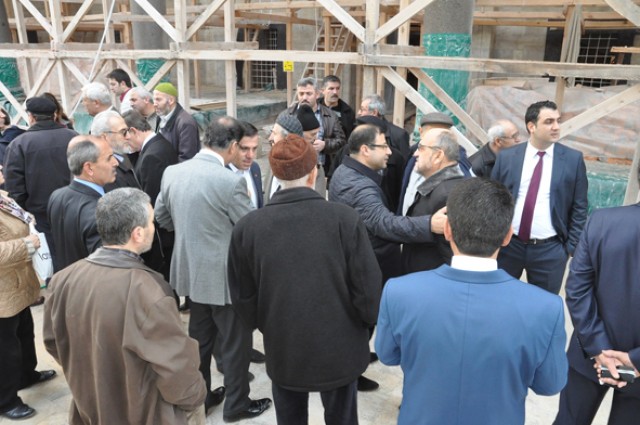 Ak Parti heyeti restorasyon hakkında bilgi aldı