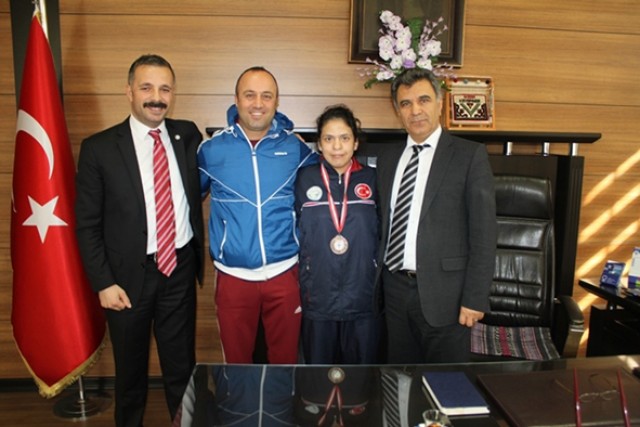 Kayapınar: Özel sporcularımızın başarısı bize armağan