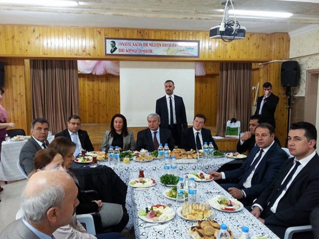 Gülen Yunuslar ödüllendirildi