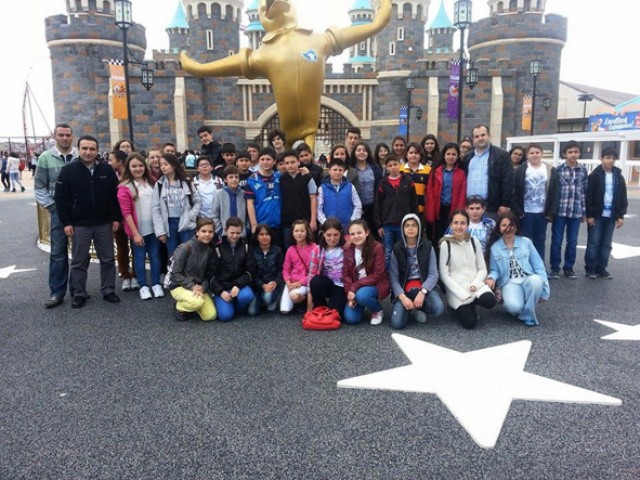 Baldöktü öğrencilerinin Vialand gezisi