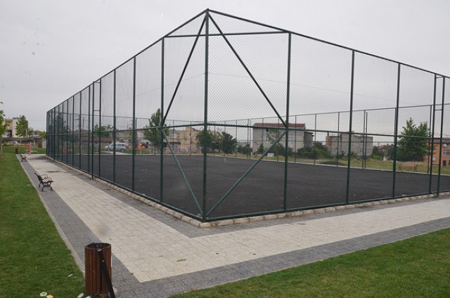 Yeni Mahalle Futbol Sahası kullanıma açıldı