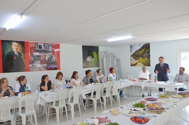 Piri Paşa’dan yerel yöneticilere kahvaltı