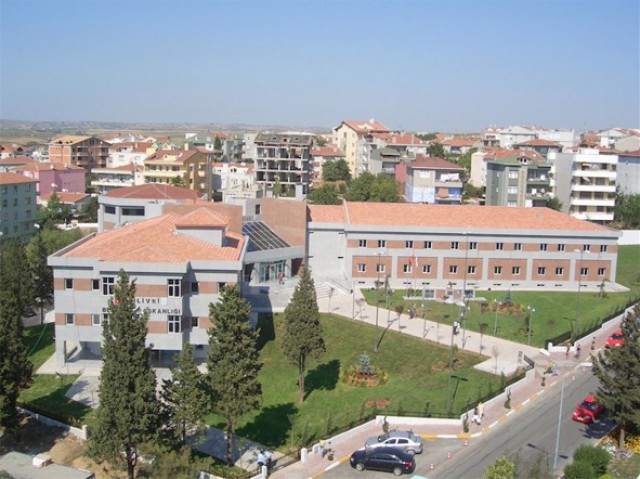 Silivri Belediyesi’nde  revizyona devam
