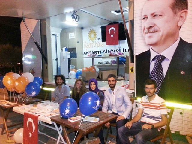 AK Noktalarda Cumhurbaşkanlığı nöbeti